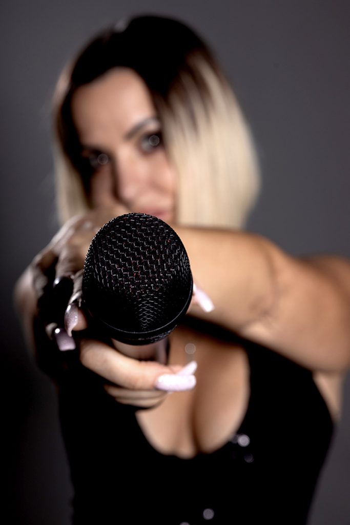 Contactar cantante marbella